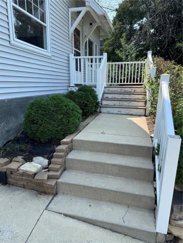 1919 8th Avenue SE Cedar Rapids IA 52403