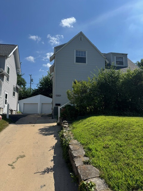 1919 8th Avenue SE Cedar Rapids IA 52403