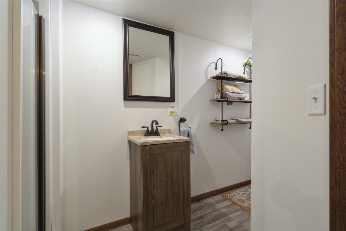 5115 Harbet Avenue NW Cedar Rapids IA 52405