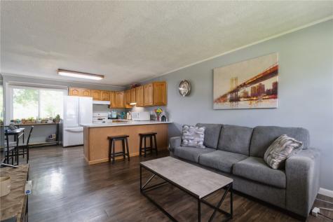 5115 Harbet Avenue NW Cedar Rapids IA 52405