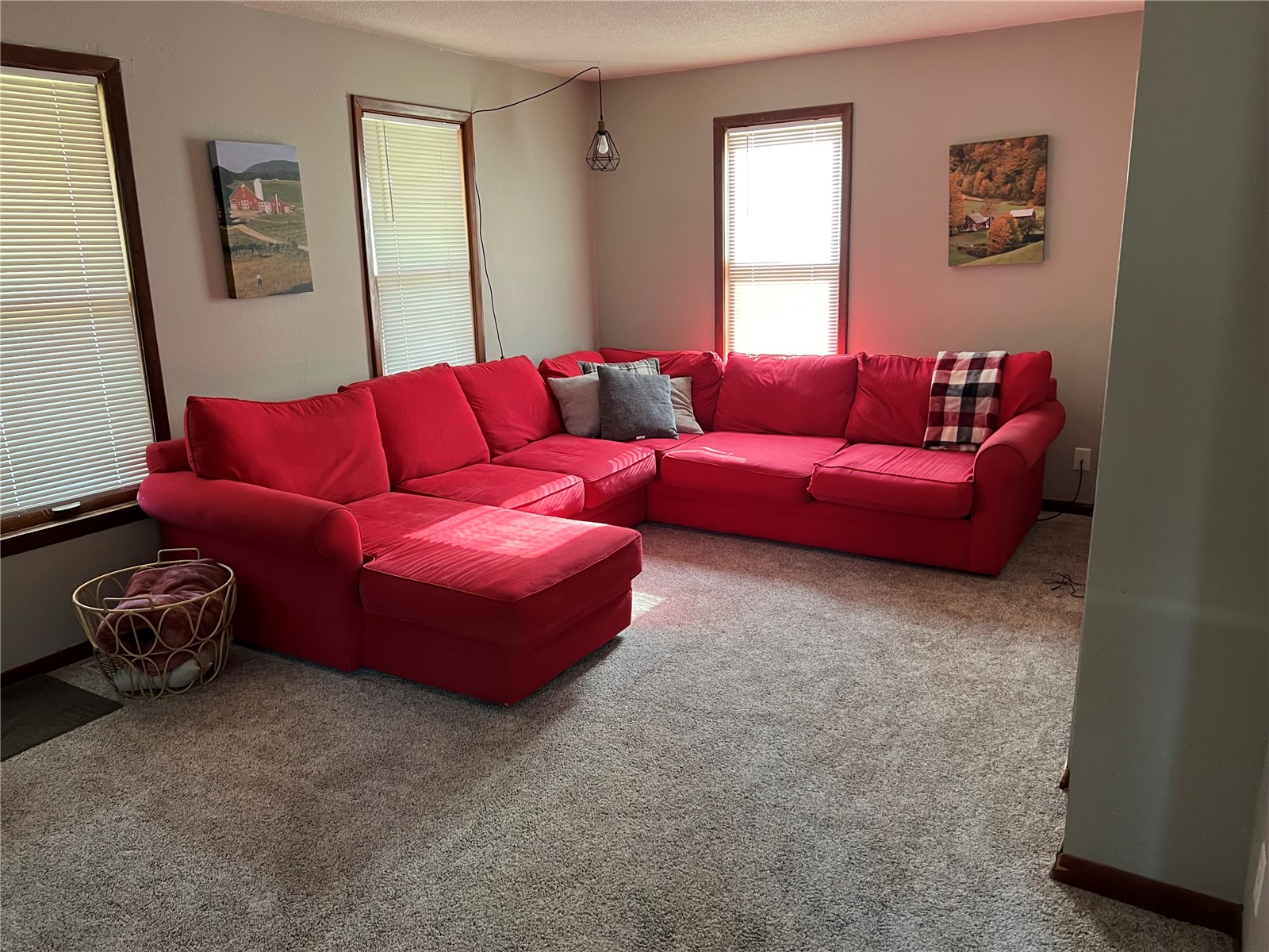 1930 E Avenue NW Cedar Rapids IA 52405