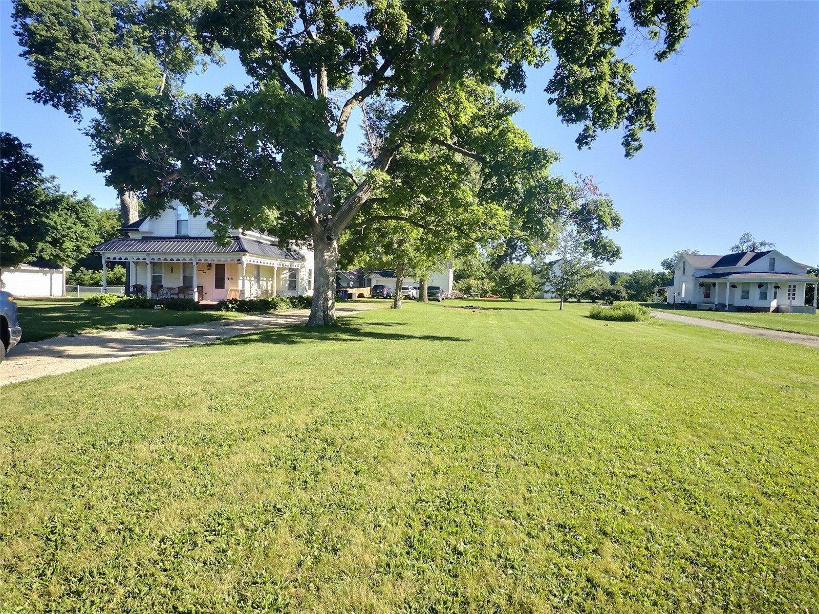 1930 E Avenue NW Cedar Rapids IA 52405