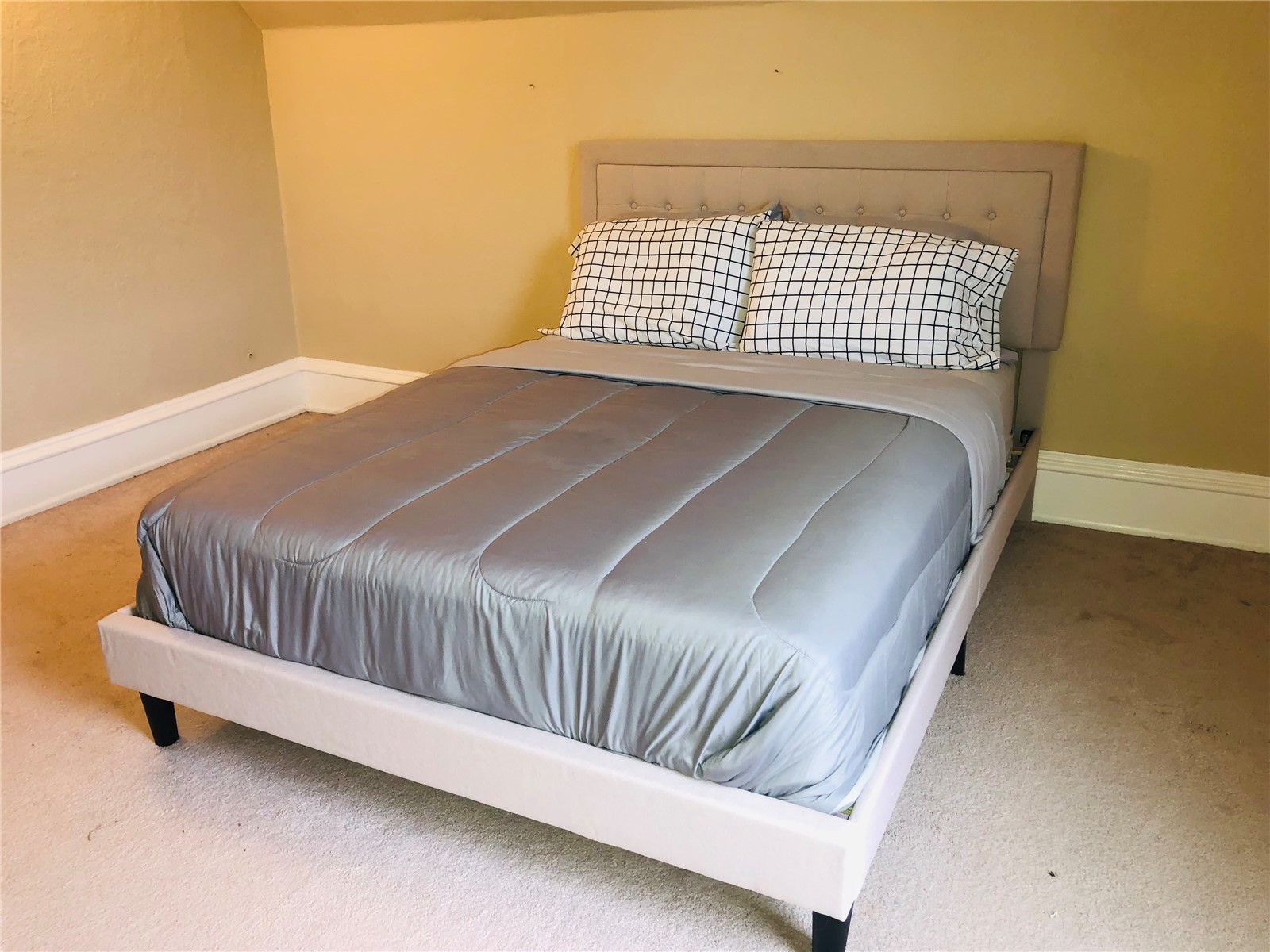 1930 E Avenue NW Cedar Rapids IA 52405