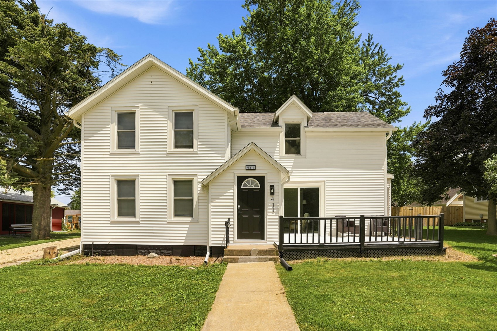 411 5th Avenue Clarence IA 52216
