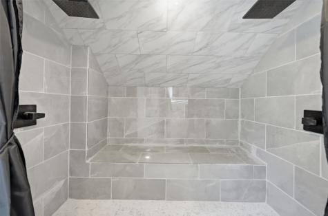 411 5th Avenue Clarence IA 52216