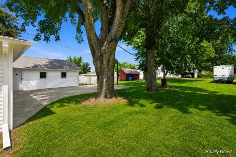 411 5th Avenue Clarence IA 52216