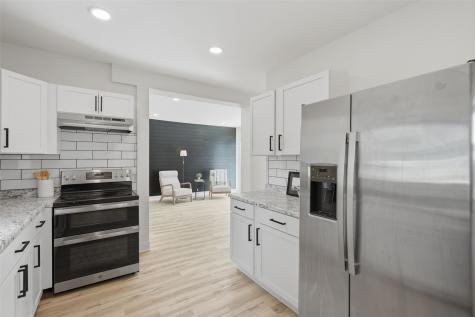 411 5th Avenue Clarence IA 52216