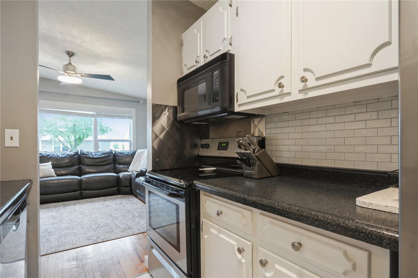 4233 Pineview Drive NE Cedar Rapids IA 52402
