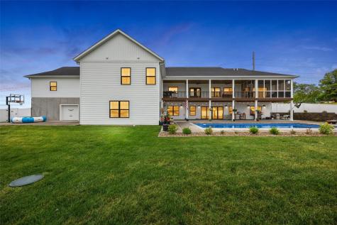 1904 Charles Avenue West Branch IA 52358