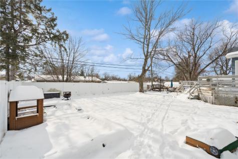 1195 Mcgowan Boulevard Marion IA 52302
