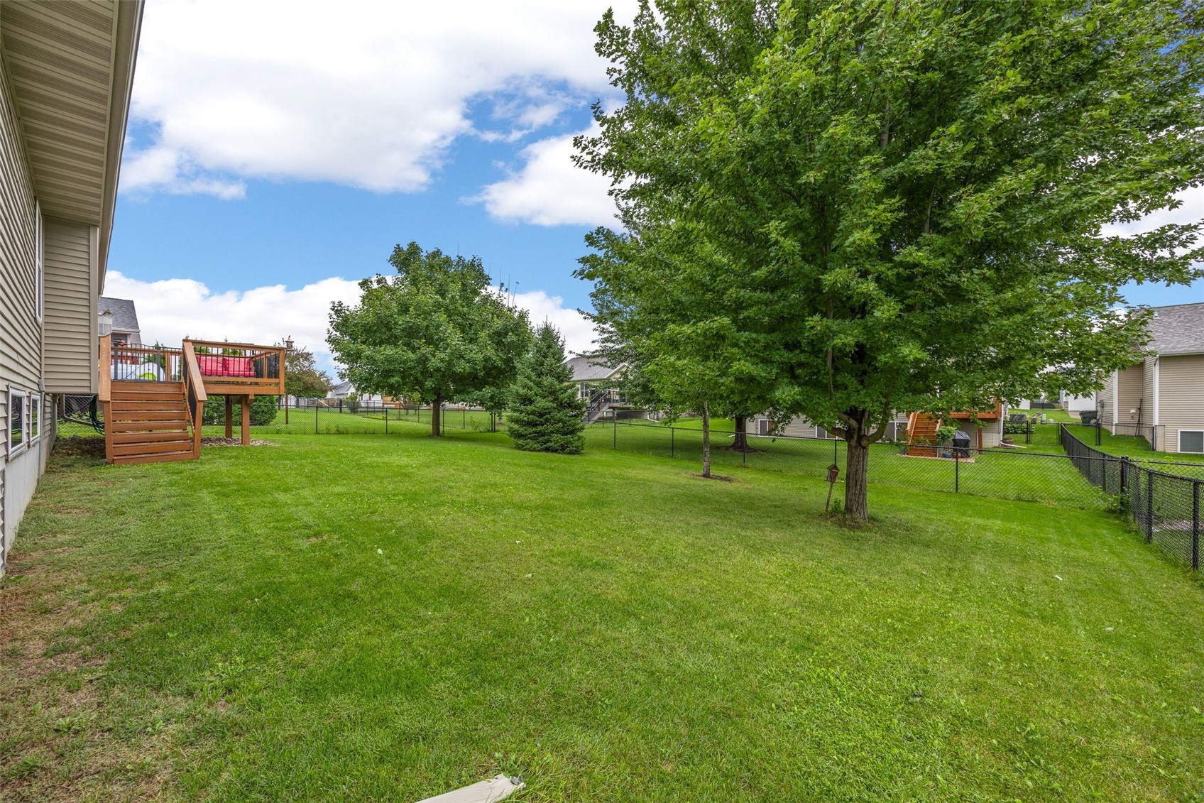 5503 Ruhd Street SW Cedar Rapids IA 52404