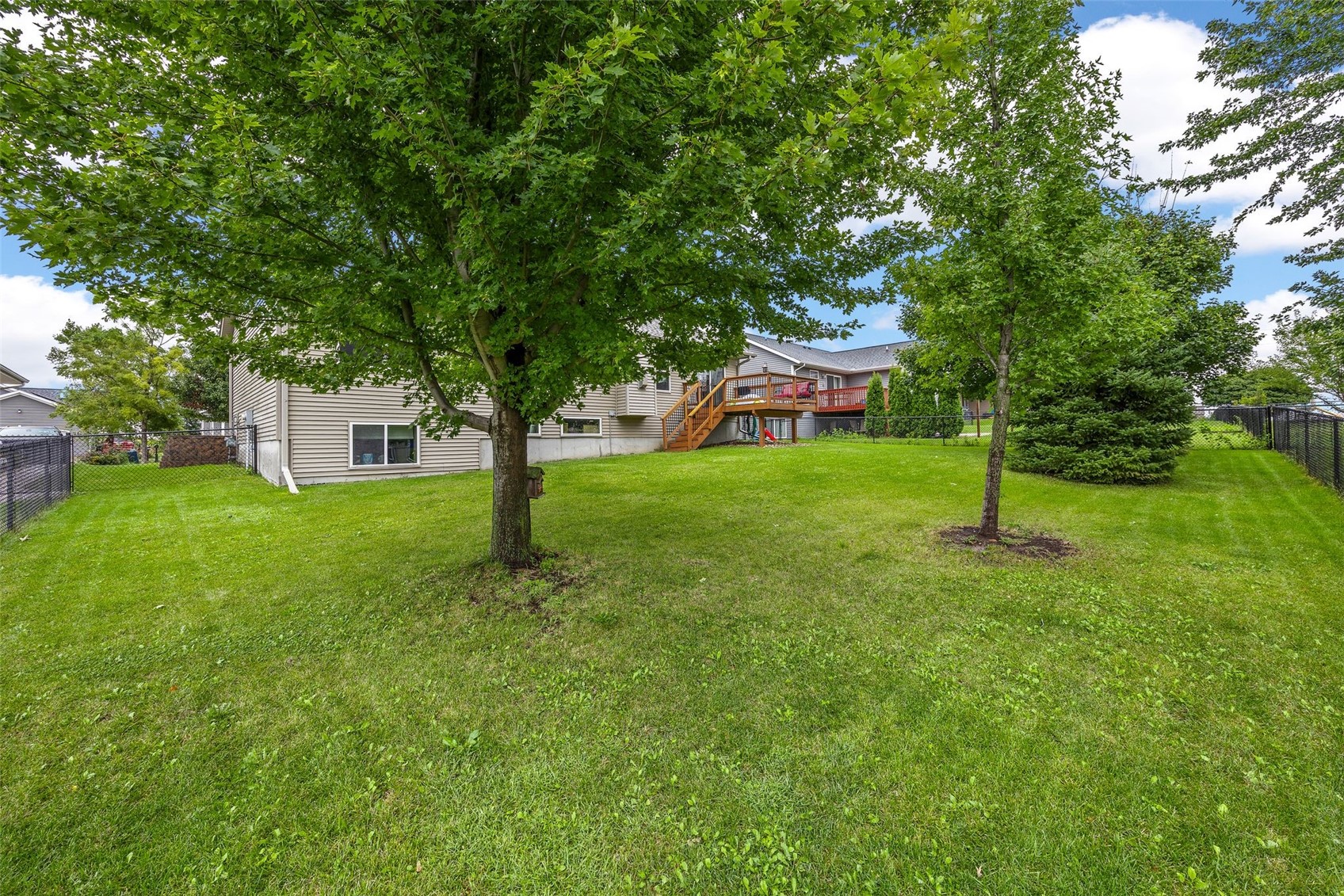 5503 Ruhd Street SW Cedar Rapids IA 52404