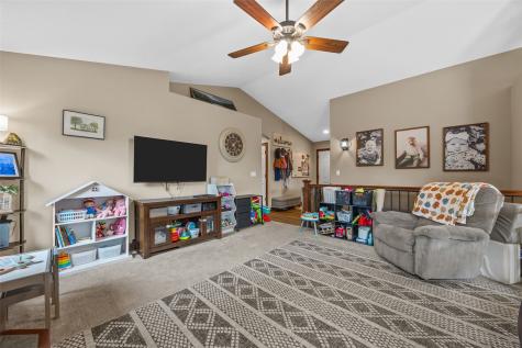 5503 Ruhd Street SW Cedar Rapids IA 52404