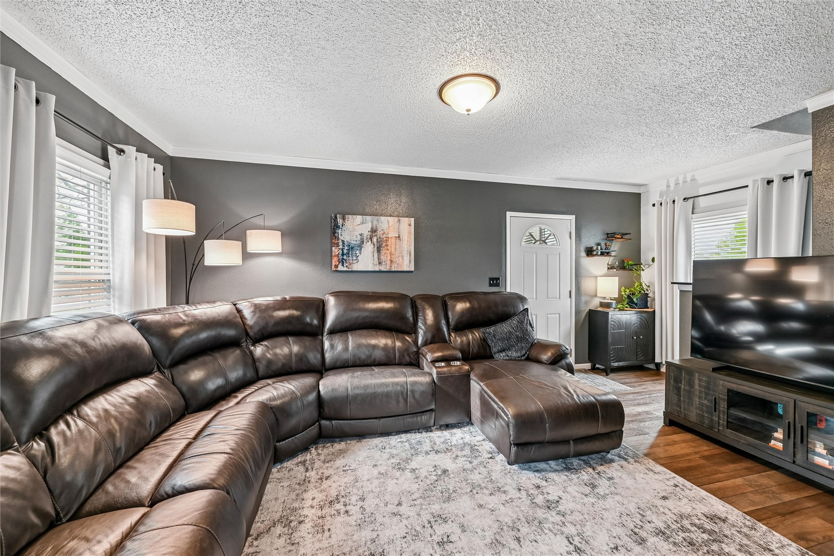 921 H Avenue NW Cedar Rapids IA 52405