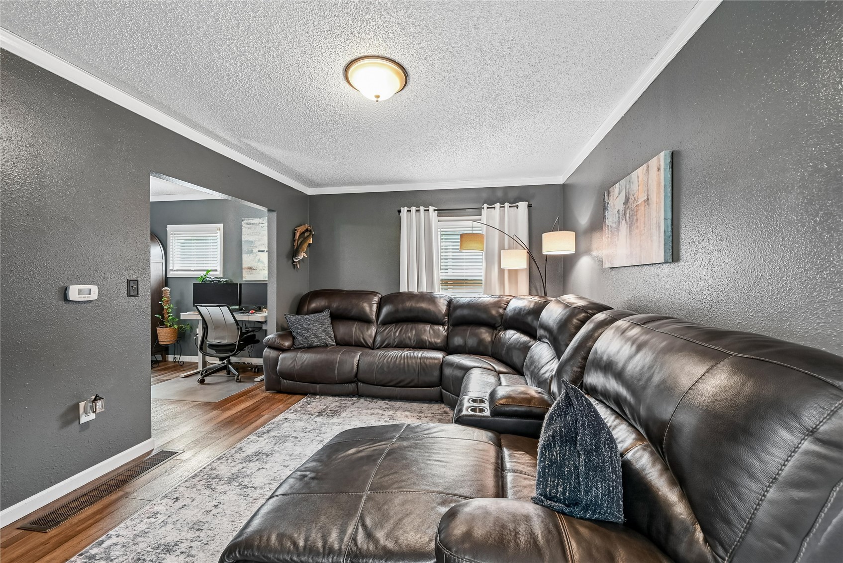 921 H Avenue NW Cedar Rapids IA 52405