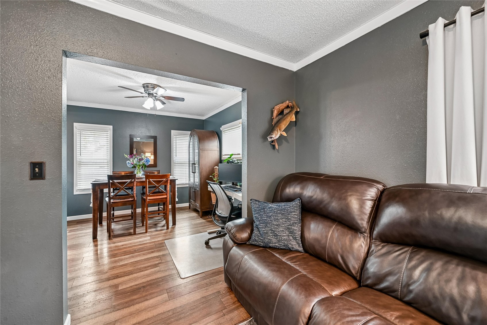 921 H Avenue NW Cedar Rapids IA 52405