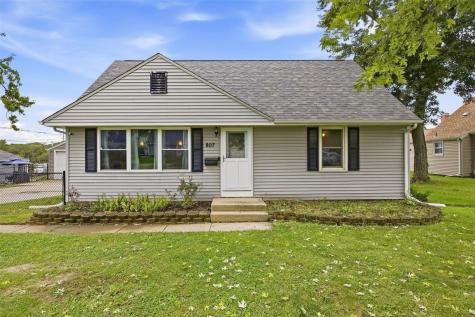 807 40th Street SE Cedar Rapids IA 52403