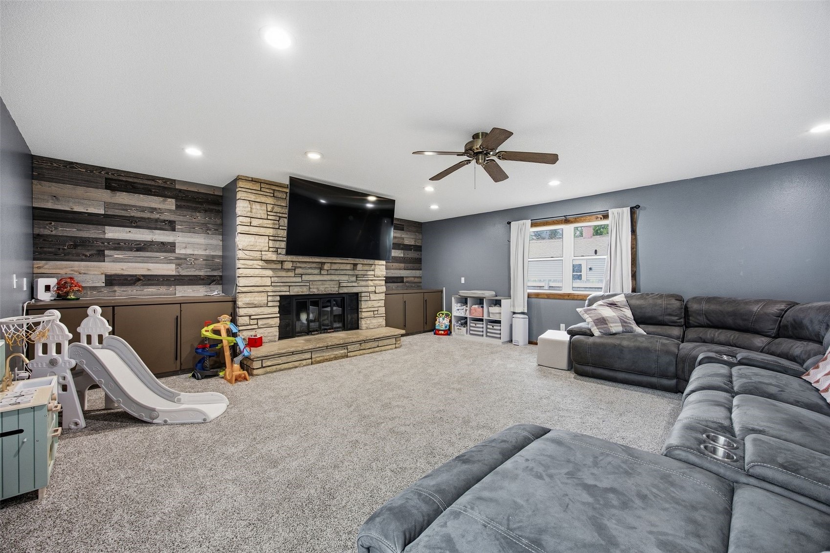 807 40th Street SE Cedar Rapids IA 52403