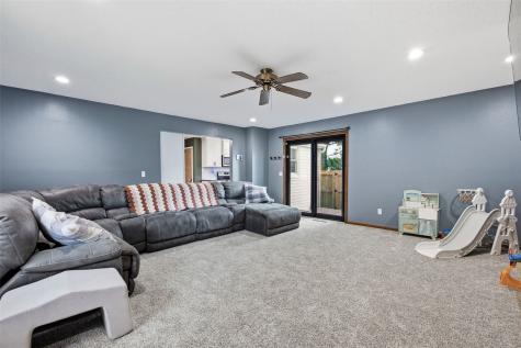 807 40th Street SE Cedar Rapids IA 52403