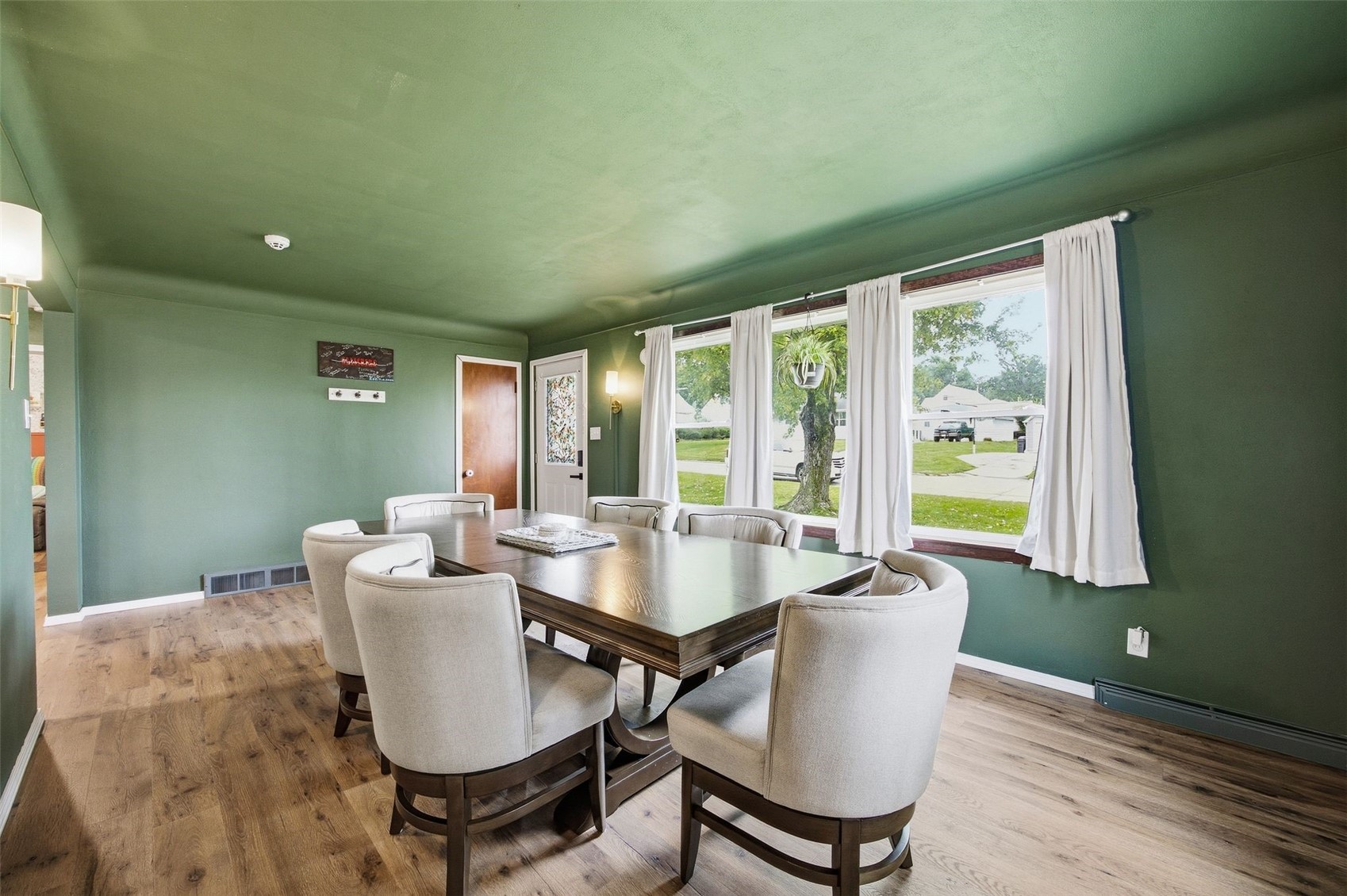 807 40th Street SE Cedar Rapids IA 52403