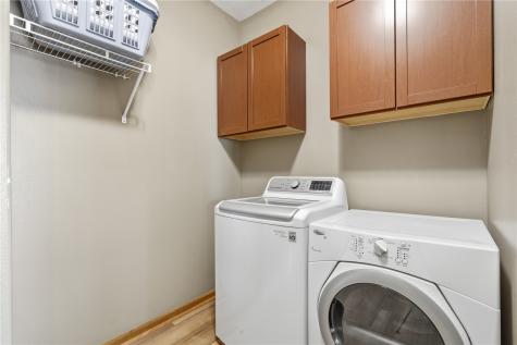 8709 Aldridge Drive SW Cedar Rapids IA 52404