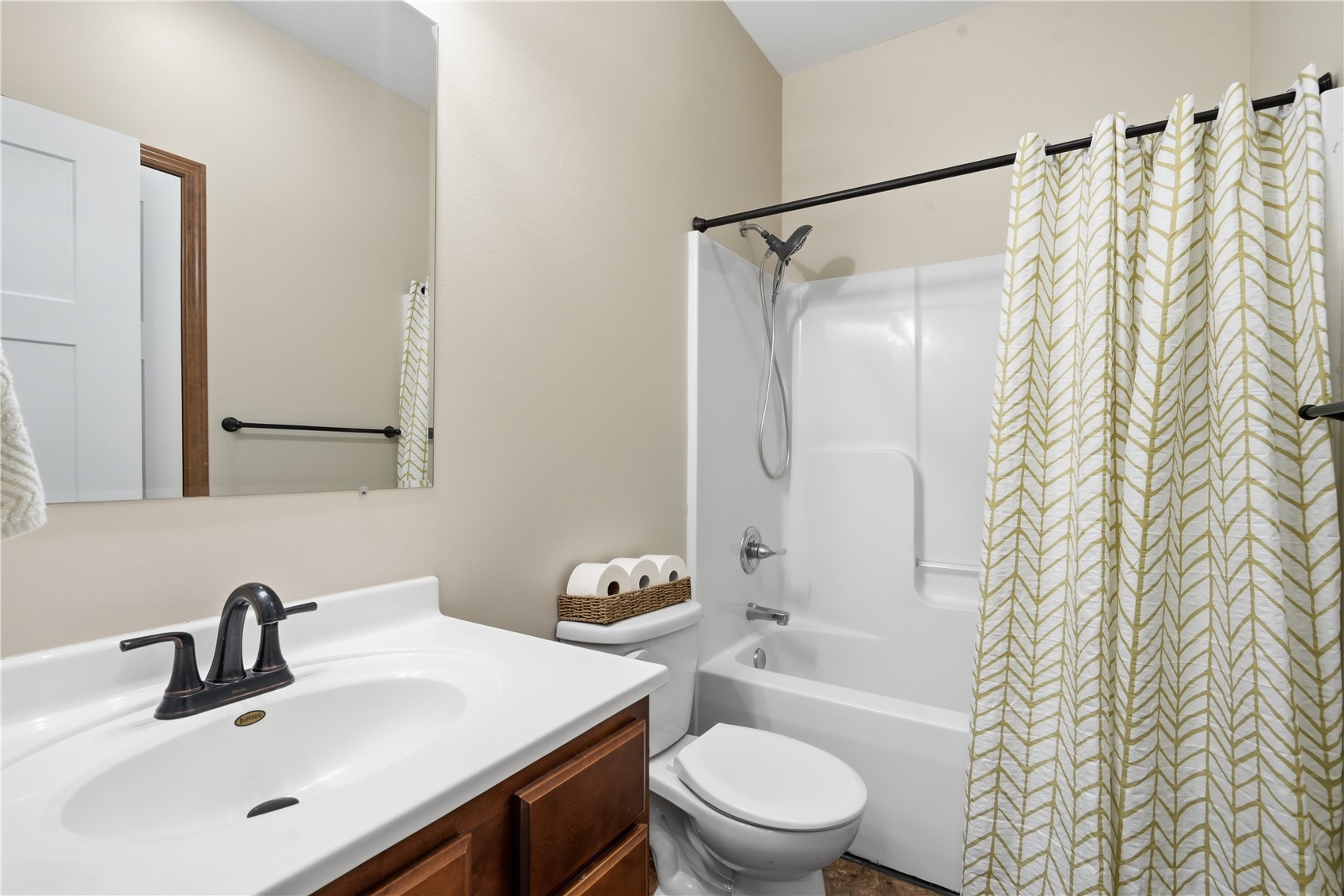 8709 Aldridge Drive SW Cedar Rapids IA 52404
