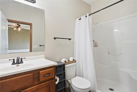 8709 Aldridge Drive SW Cedar Rapids IA 52404