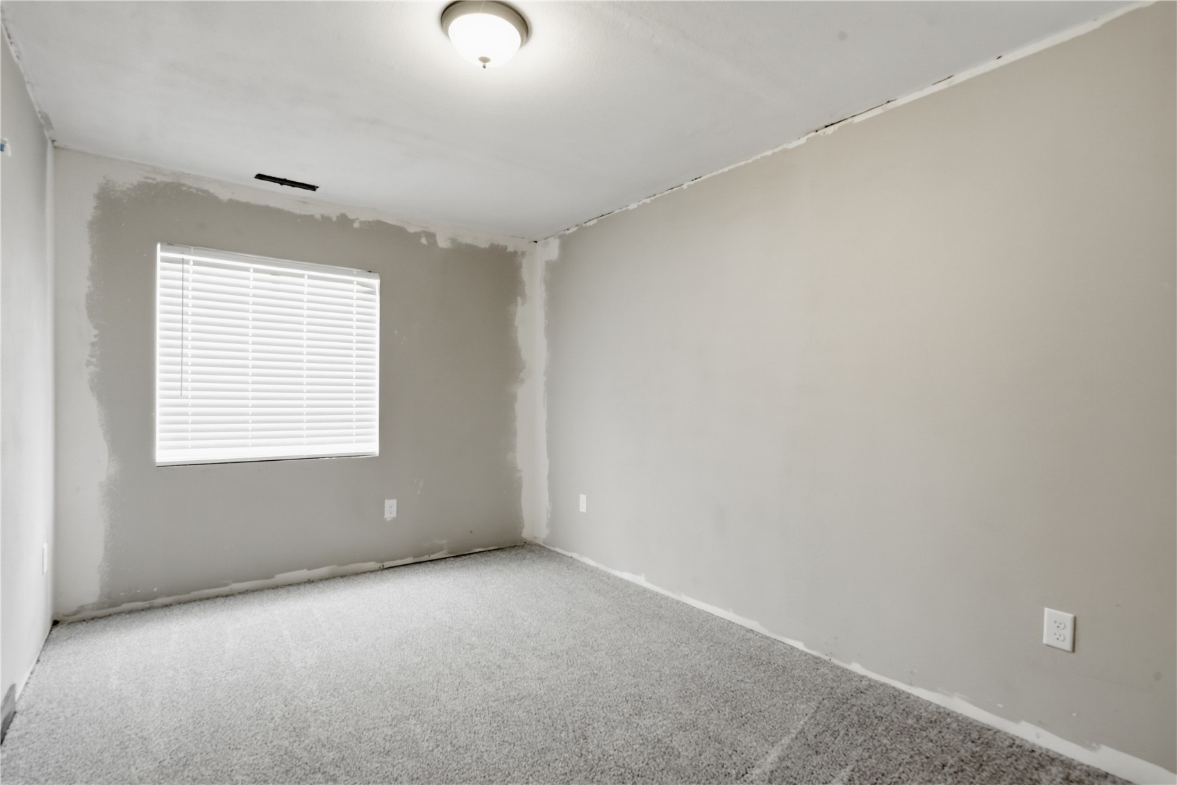 8709 Aldridge Drive SW Cedar Rapids IA 52404