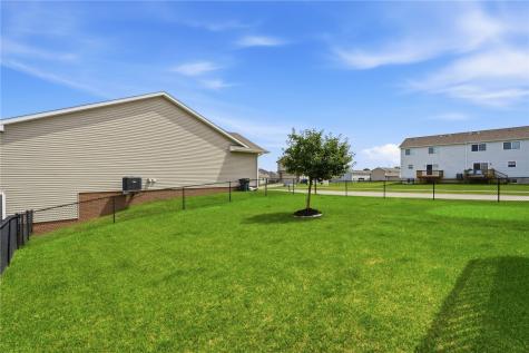 8709 Aldridge Drive SW Cedar Rapids IA 52404