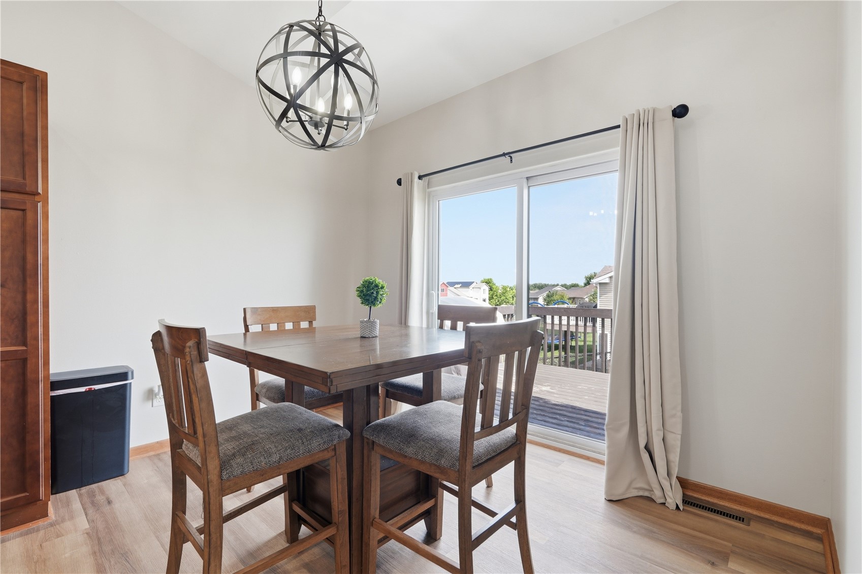 8709 Aldridge Drive SW Cedar Rapids IA 52404