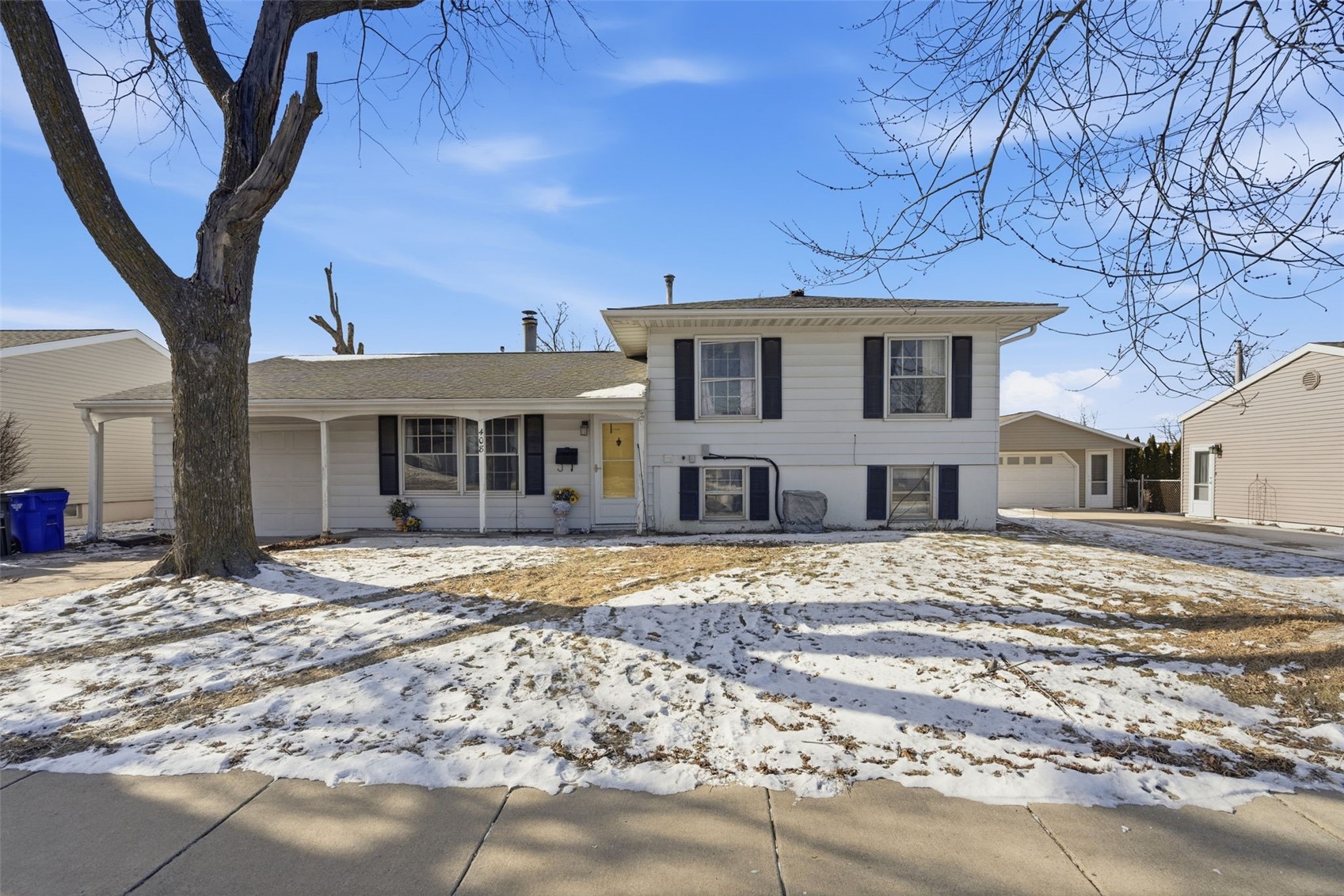408 Day Street NW Cedar Rapids IA 52405