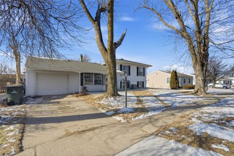 408 Day Street NW Cedar Rapids IA 52405