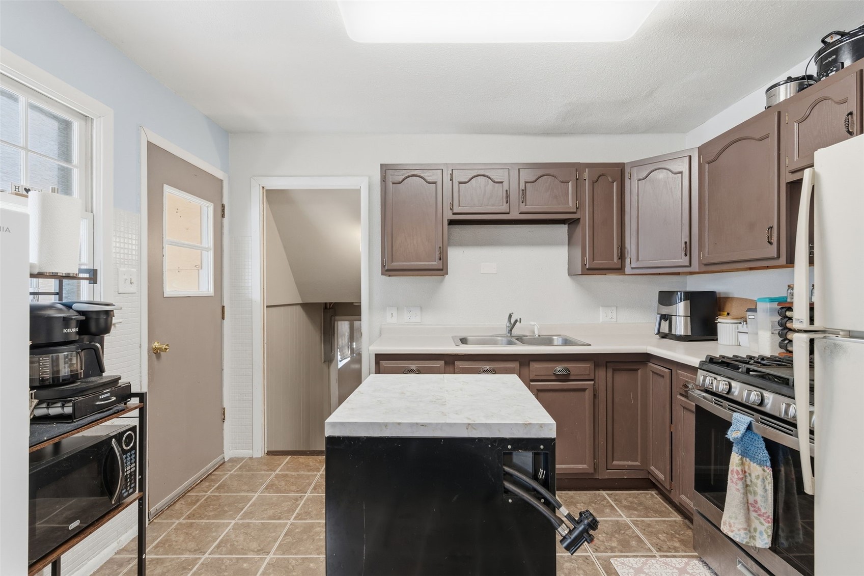408 Day Street NW Cedar Rapids IA 52405