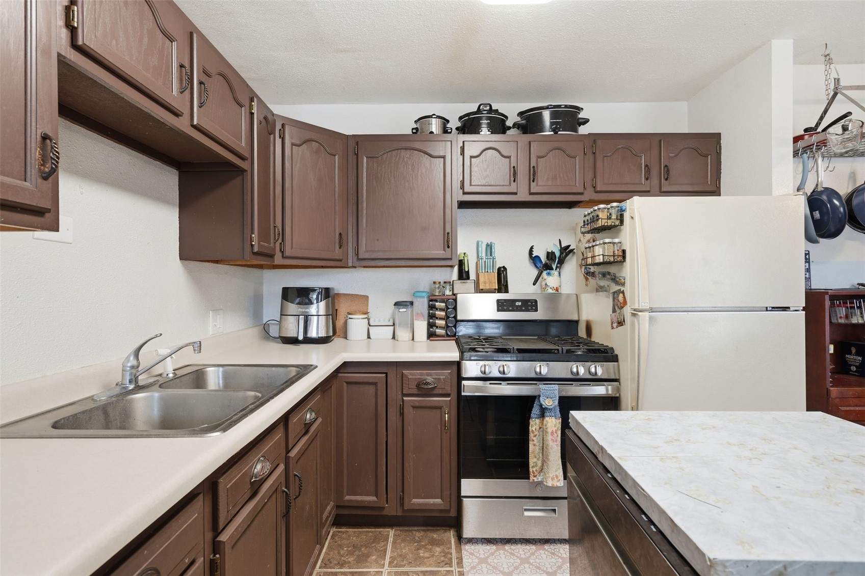 408 Day Street NW Cedar Rapids IA 52405