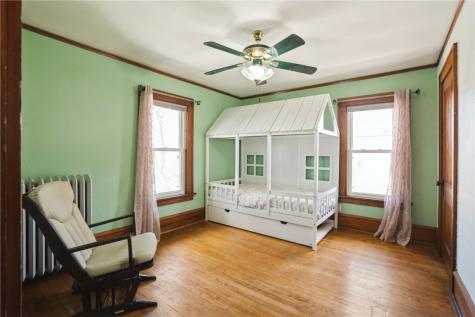 1926 Higley Avenue SE Cedar Rapids IA 52403