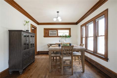 1926 Higley Avenue SE Cedar Rapids IA 52403