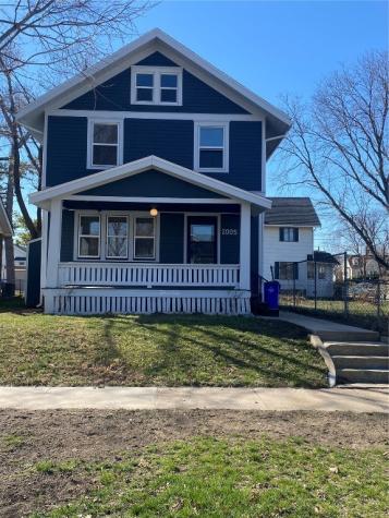 2005 Park Avenue SE Cedar Rapids IA 52403