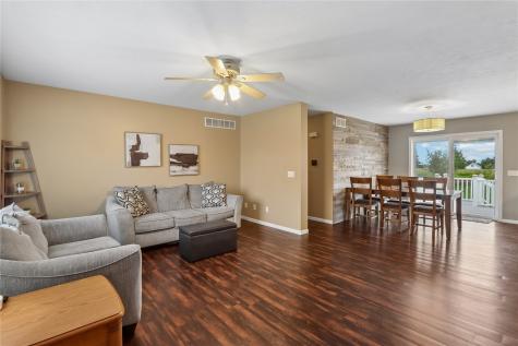 5970 York Avenue Marion IA 52302