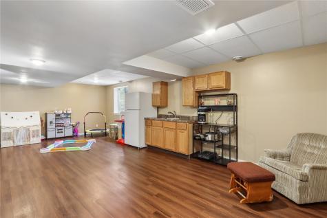 5970 York Avenue Marion IA 52302