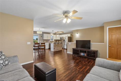 5970 York Avenue Marion IA 52302