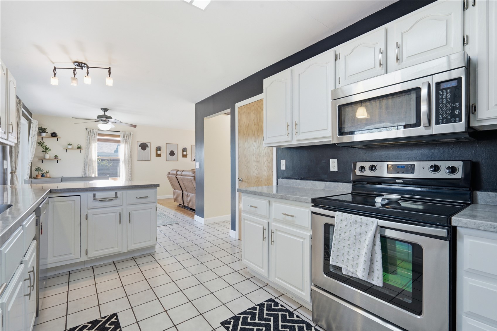 3300 Mcgowan Boulevard Marion IA 52302