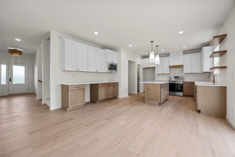 233 Mccarran Avenue NE Cedar Rapids IA 52402