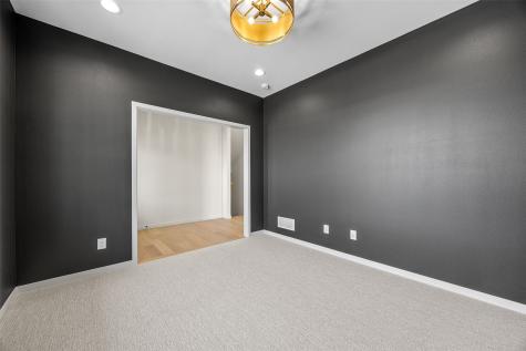 233 Mccarran Avenue NE Cedar Rapids IA 52402