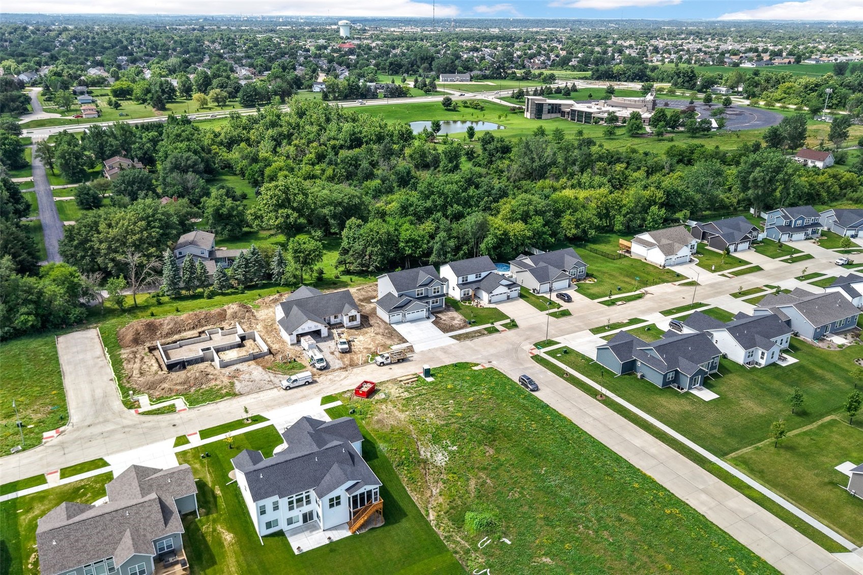 233 Mccarran Avenue NE Cedar Rapids IA 52402