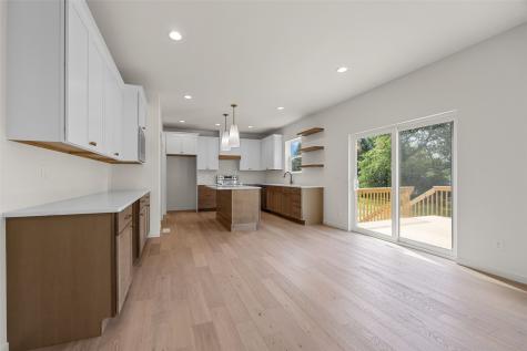 233 Mccarran Avenue NE Cedar Rapids IA 52402