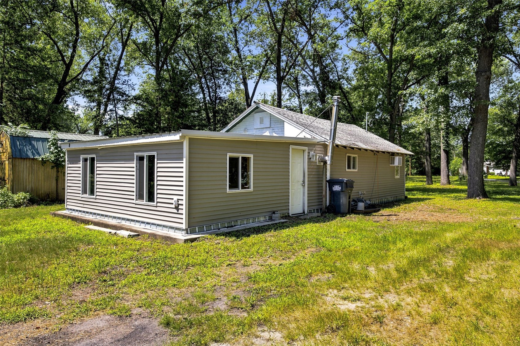 993 Ivanhoe Circle Mt Vernon IA 52314