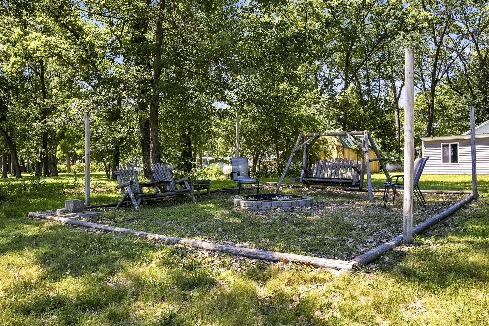 993 Ivanhoe Circle Mt Vernon IA 52314