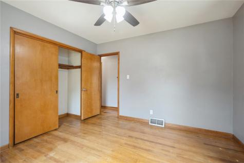 2901 J Street SW Cedar Rapids IA 52404