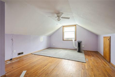 2901 J Street SW Cedar Rapids IA 52404