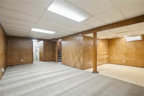 2901 J Street SW Cedar Rapids IA 52404